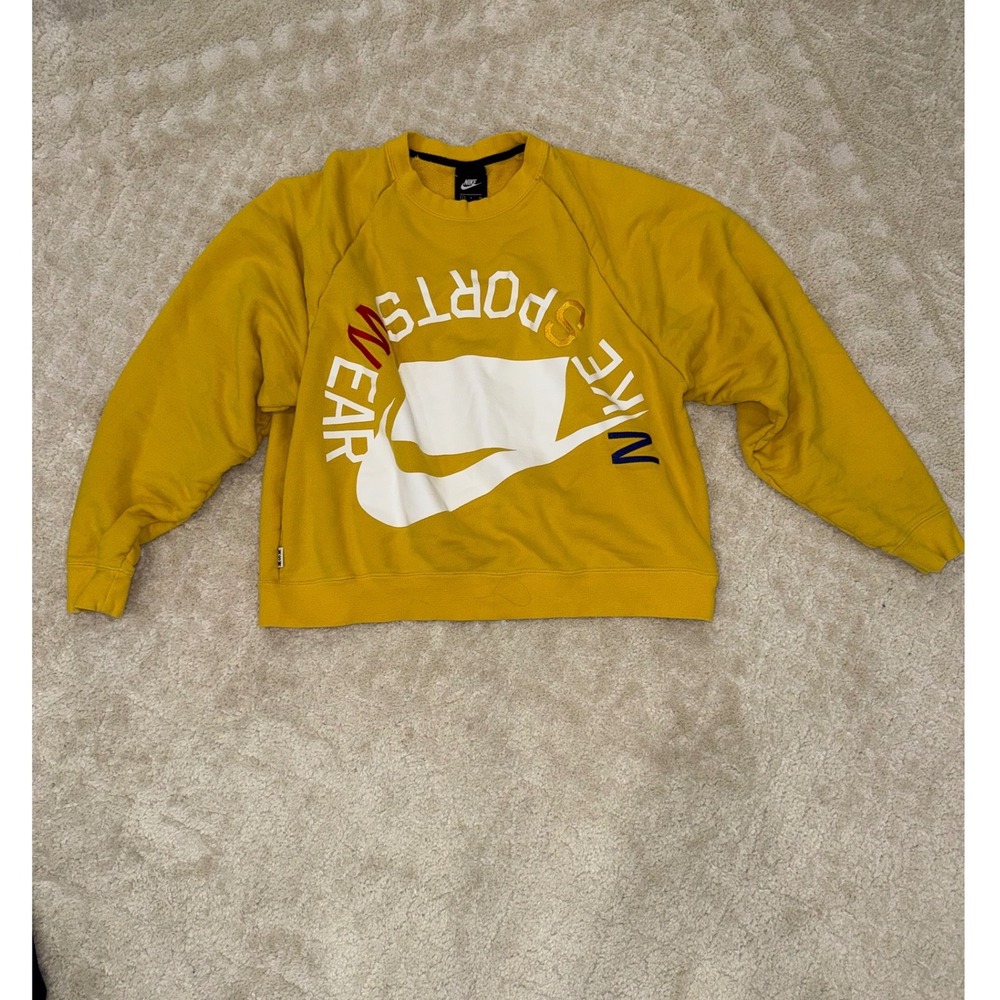 Nike Sportswear Crewneck Sweatshirt Mustard Yellow Graphic Swoosh Mens Small